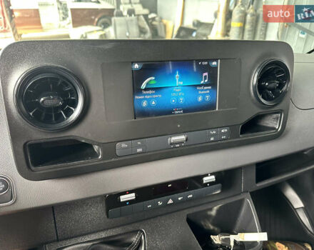 Черный Мерседес Sprinter, объемом двигателя 2.2 л и пробегом 168 тыс. км за 27900 $, фото 21 на Automoto.ua