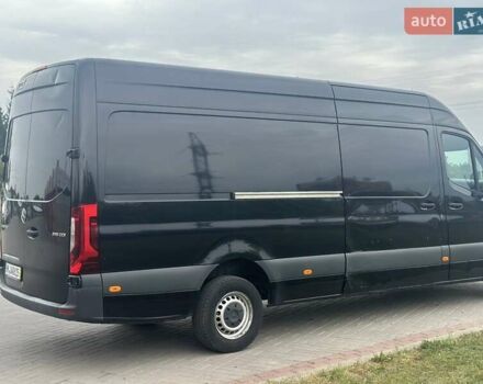 Черный Мерседес Sprinter, объемом двигателя 2.99 л и пробегом 517 тыс. км за 29990 $, фото 5 на Automoto.ua