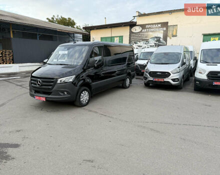 Черный Мерседес Sprinter, объемом двигателя 2.2 л и пробегом 349 тыс. км за 28900 $, фото 4 на Automoto.ua