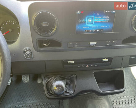 Черный Мерседес Sprinter, объемом двигателя 2.2 л и пробегом 207 тыс. км за 22000 $, фото 16 на Automoto.ua