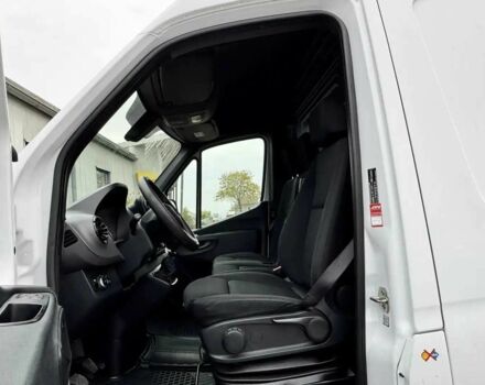 Черный Мерседес Sprinter, объемом двигателя 2 л и пробегом 50 тыс. км за 16000 $, фото 5 на Automoto.ua