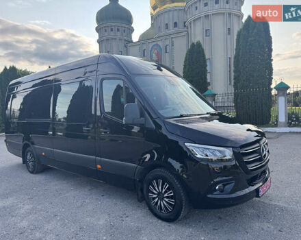 Черный Мерседес Sprinter, объемом двигателя 3 л и пробегом 120 тыс. км за 55990 $, фото 74 на Automoto.ua