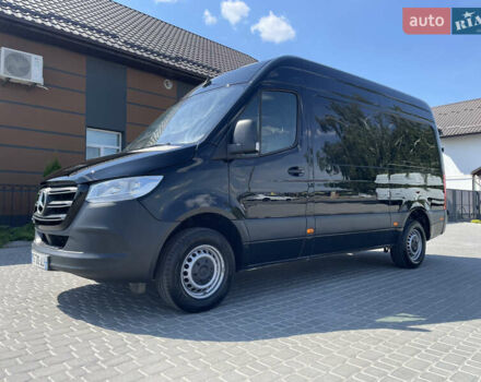 Черный Мерседес Sprinter, объемом двигателя 2.2 л и пробегом 207 тыс. км за 22000 $, фото 5 на Automoto.ua