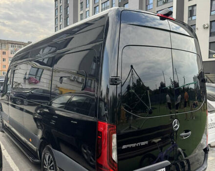 Черный Мерседес Sprinter, объемом двигателя 2.14 л и пробегом 130 тыс. км за 55000 $, фото 5 на Automoto.ua