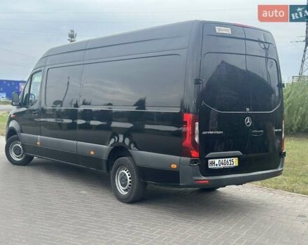 Черный Мерседес Sprinter, объемом двигателя 2.99 л и пробегом 517 тыс. км за 29990 $, фото 3 на Automoto.ua