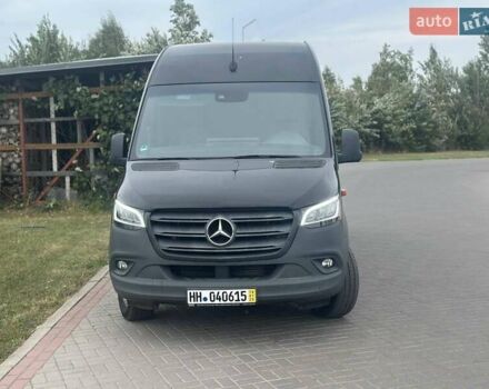 Черный Мерседес Sprinter, объемом двигателя 2.99 л и пробегом 517 тыс. км за 29990 $, фото 1 на Automoto.ua