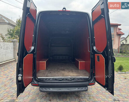 Черный Мерседес Sprinter, объемом двигателя 0 л и пробегом 257 тыс. км за 30550 $, фото 38 на Automoto.ua
