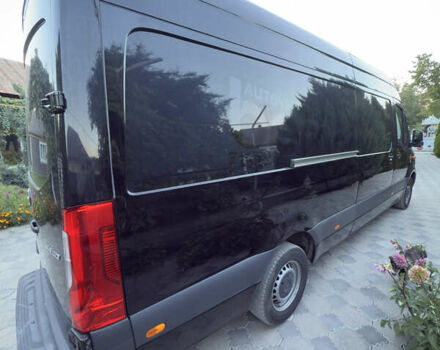 Чорний Мерседес Sprinter, об'ємом двигуна 0 л та пробігом 170 тис. км за 30124 $, фото 5 на Automoto.ua