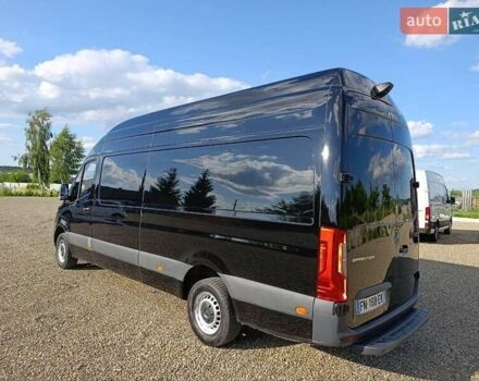 Черный Мерседес Sprinter, объемом двигателя 2.2 л и пробегом 278 тыс. км за 24700 $, фото 6 на Automoto.ua