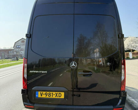 Мерседес Sprinter 2020 в Стрые на Automoto.ua Черный Мерседес Sprinter, объемом двигателя 2.2 л и пробегом 296 тыс. км за 36000 $, фото 19 на Automoto.ua