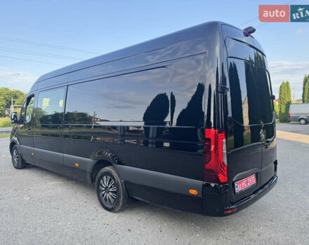 Черный Мерседес Sprinter, объемом двигателя 3 л и пробегом 120 тыс. км за 55990 $, фото 69 на Automoto.ua