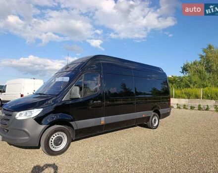 Черный Мерседес Sprinter, объемом двигателя 2.2 л и пробегом 278 тыс. км за 24700 $, фото 1 на Automoto.ua