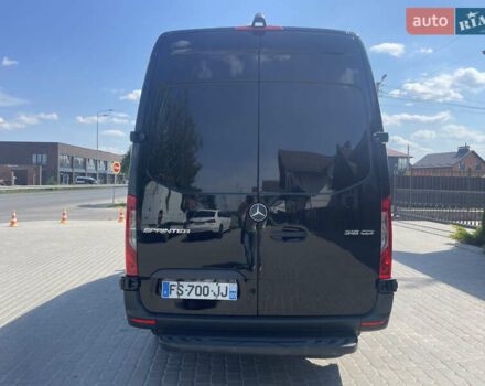 Черный Мерседес Sprinter, объемом двигателя 2.2 л и пробегом 207 тыс. км за 22000 $, фото 9 на Automoto.ua