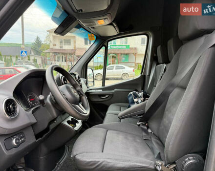 Черный Мерседес Sprinter, объемом двигателя 2.99 л и пробегом 4 тыс. км за 40500 $, фото 28 на Automoto.ua