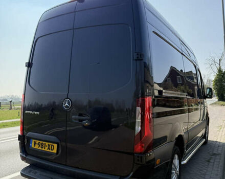 Мерседес Sprinter 2020 в Стрые на Automoto.ua Черный Мерседес Sprinter, объемом двигателя 2.2 л и пробегом 296 тыс. км за 36000 $, фото 2 на Automoto.ua