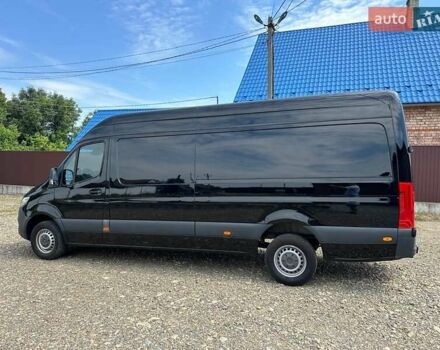 Черный Мерседес Sprinter, объемом двигателя 2.99 л и пробегом 390 тыс. км за 35850 $, фото 7 на Automoto.ua