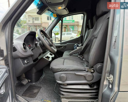 Черный Мерседес Sprinter, объемом двигателя 2.99 л и пробегом 4 тыс. км за 40500 $, фото 5 на Automoto.ua