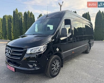 Черный Мерседес Sprinter, объемом двигателя 3 л и пробегом 120 тыс. км за 55990 $, фото 73 на Automoto.ua