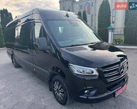 Черный Мерседес Sprinter, объемом двигателя 3 л и пробегом 120 тыс. км за 55990 $, фото 80 на Automoto.ua