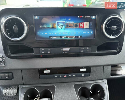 Черный Мерседес Sprinter, объемом двигателя 2.2 л и пробегом 349 тыс. км за 28900 $, фото 41 на Automoto.ua