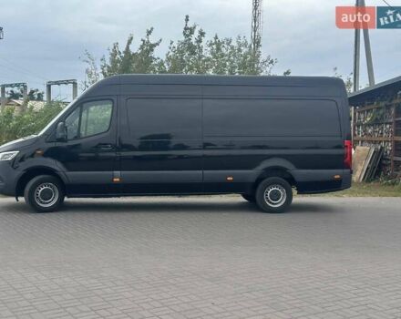 Черный Мерседес Sprinter, объемом двигателя 2.99 л и пробегом 517 тыс. км за 29990 $, фото 2 на Automoto.ua
