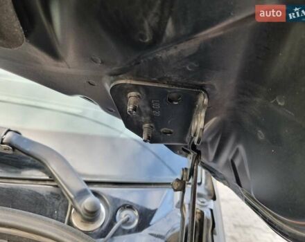 Черный Мерседес Sprinter, объемом двигателя 2.99 л и пробегом 596 тыс. км за 32250 $, фото 29 на Automoto.ua