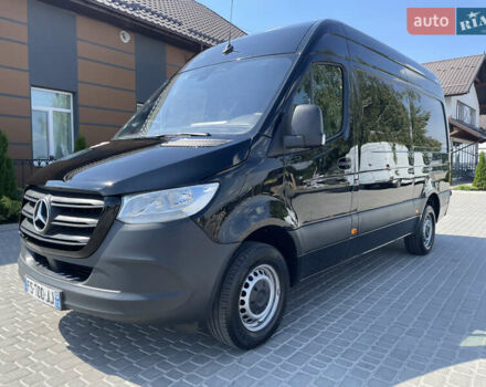 Черный Мерседес Sprinter, объемом двигателя 2.2 л и пробегом 207 тыс. км за 22000 $, фото 3 на Automoto.ua