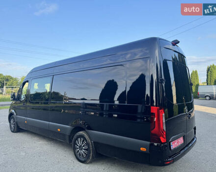 Черный Мерседес Sprinter, объемом двигателя 3 л и пробегом 120 тыс. км за 55990 $, фото 62 на Automoto.ua