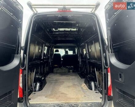 Черный Мерседес Sprinter, объемом двигателя 1.9 л и пробегом 92 тыс. км за 37700 $, фото 32 на Automoto.ua
