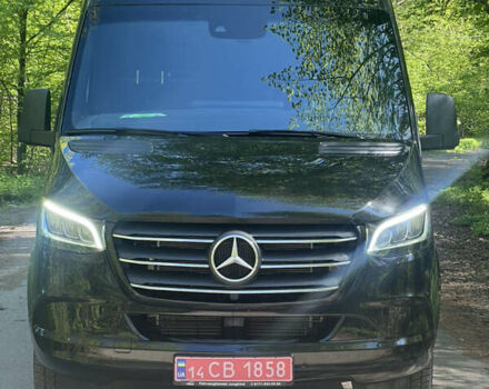 Черный Мерседес Sprinter, объемом двигателя 2.99 л и пробегом 78 тыс. км за 73157 $, фото 9 на Automoto.ua