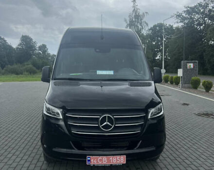 Черный Мерседес Sprinter, объемом двигателя 2.99 л и пробегом 78 тыс. км за 73157 $, фото 2 на Automoto.ua