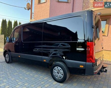 Черный Мерседес Sprinter, объемом двигателя 2.14 л и пробегом 209 тыс. км за 30000 $, фото 4 на Automoto.ua