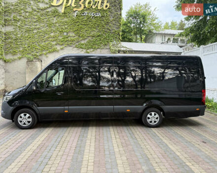 Чорний Мерседес Sprinter, об'ємом двигуна 3 л та пробігом 187 тис. км за 59354 $, фото 2 на Automoto.ua