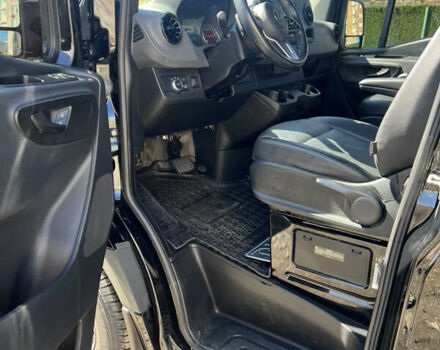 Черный Мерседес Sprinter, объемом двигателя 3 л и пробегом 130 тыс. км за 43500 $, фото 13 на Automoto.ua