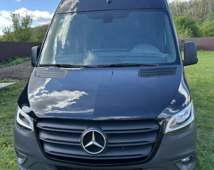 Черный Мерседес Sprinter, объемом двигателя 2.99 л и пробегом 230 тыс. км за 34900 $, фото 1 на Automoto.ua