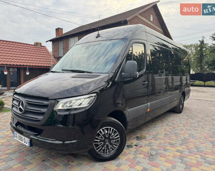 Черный Мерседес Sprinter, объемом двигателя 0 л и пробегом 270 тыс. км за 34900 $, фото 8 на Automoto.ua