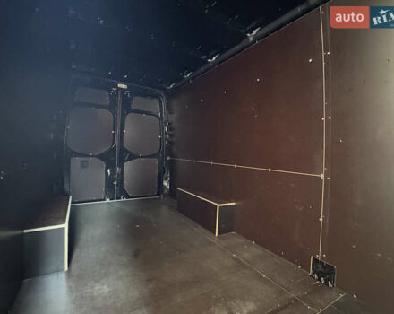 Черный Мерседес Sprinter, объемом двигателя 2 л и пробегом 210 тыс. км за 35900 $, фото 25 на Automoto.ua