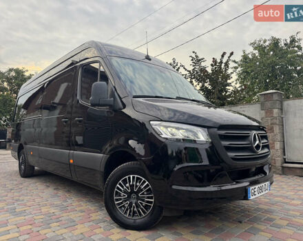 Черный Мерседес Sprinter, объемом двигателя 0 л и пробегом 270 тыс. км за 34900 $, фото 5 на Automoto.ua