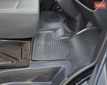 Чорний Мерседес Sprinter, об'ємом двигуна 2 л та пробігом 281 тис. км за 35000 $, фото 40 на Automoto.ua