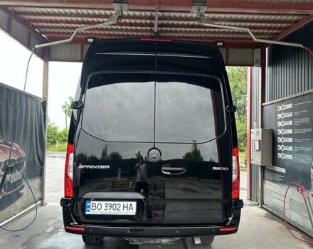 Черный Мерседес Sprinter, объемом двигателя 2.99 л и пробегом 116 тыс. км за 51472 $, фото 42 на Automoto.ua
