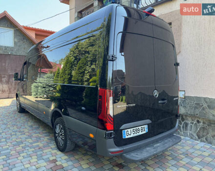 Черный Мерседес Sprinter, объемом двигателя 2 л и пробегом 210 тыс. км за 35900 $, фото 6 на Automoto.ua