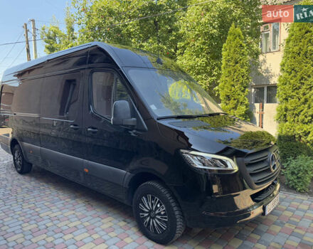 Черный Мерседес Sprinter, объемом двигателя 2 л и пробегом 210 тыс. км за 35900 $, фото 2 на Automoto.ua