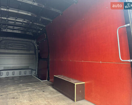 Черный Мерседес Sprinter, объемом двигателя 0 л и пробегом 270 тыс. км за 34900 $, фото 17 на Automoto.ua
