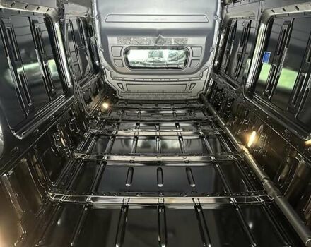 Черный Мерседес Sprinter, объемом двигателя 2.99 л и пробегом 116 тыс. км за 51472 $, фото 43 на Automoto.ua