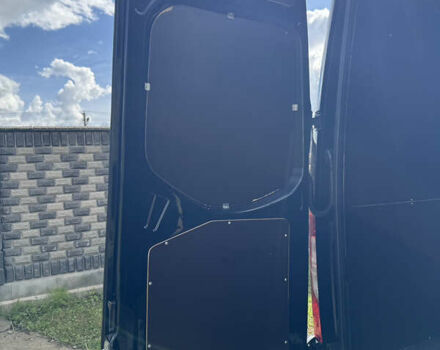 Черный Мерседес Sprinter, объемом двигателя 2 л и пробегом 268 тыс. км за 33900 $, фото 22 на Automoto.ua