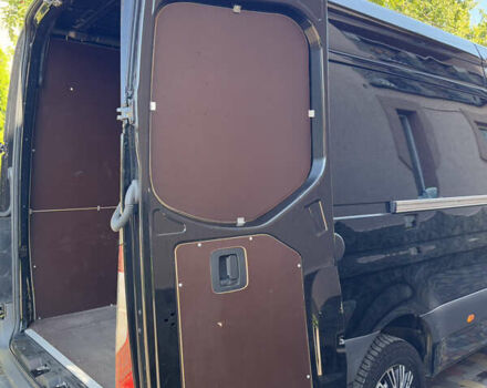 Черный Мерседес Sprinter, объемом двигателя 2 л и пробегом 210 тыс. км за 35900 $, фото 33 на Automoto.ua