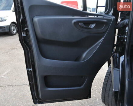 Чорний Мерседес Sprinter, об'ємом двигуна 2 л та пробігом 281 тис. км за 35000 $, фото 50 на Automoto.ua