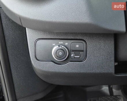 Чорний Мерседес Sprinter, об'ємом двигуна 2 л та пробігом 281 тис. км за 35000 $, фото 48 на Automoto.ua