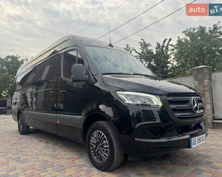 Черный Мерседес Sprinter, объемом двигателя 0 л и пробегом 270 тыс. км за 34900 $, фото 31 на Automoto.ua