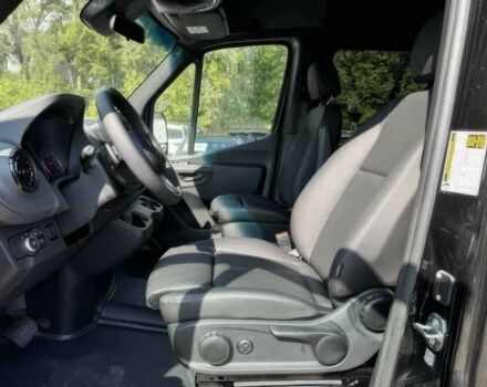Черный Мерседес Sprinter, объемом двигателя 2 л и пробегом 15 тыс. км за 20000 $, фото 8 на Automoto.ua